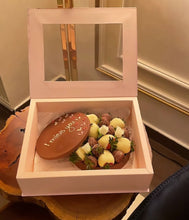 Load image into Gallery viewer, Floral RoundChocBox