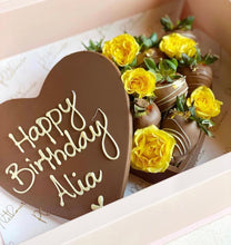 Load image into Gallery viewer, Floral Classic LoveBox