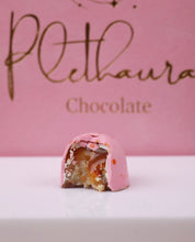 Load image into Gallery viewer, Pink Velvet Tray