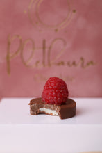 Load image into Gallery viewer, Burgundy Velvet Tray