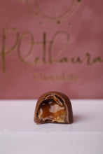 Load image into Gallery viewer, Burgundy Velvet Tray